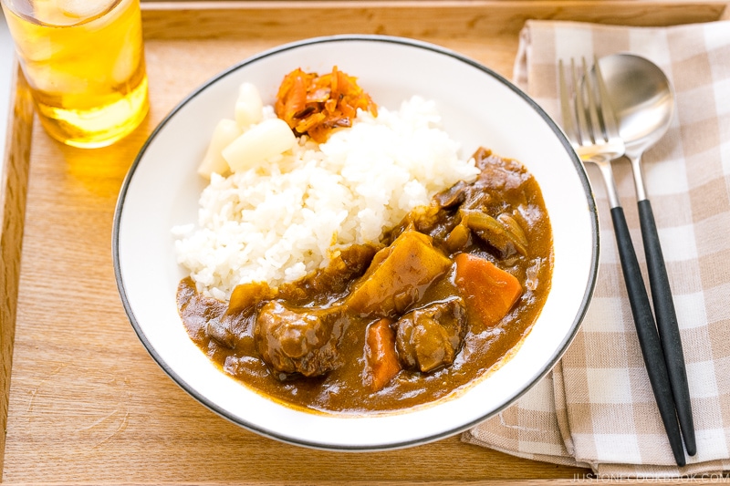 How to Make Golden Curry: Mastering the Art of Japanese Curry