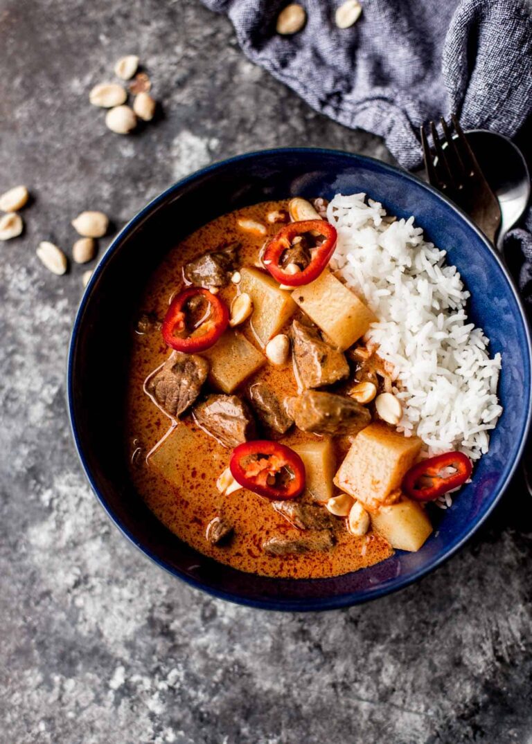 Massaman Curry with Beef: A Flavorful Thai Beef Curry Recipe
