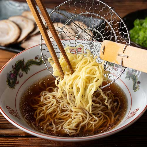 Glass Noodles vs Rice Noodles: Navigating Asian Noodle Options